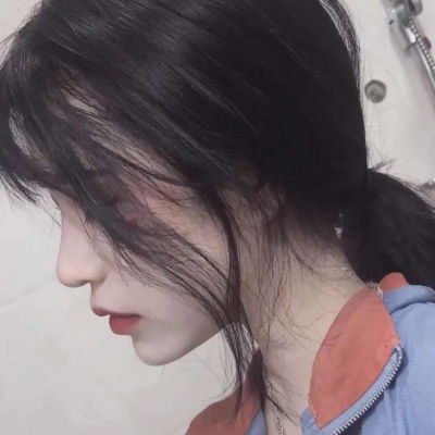 腊前月季